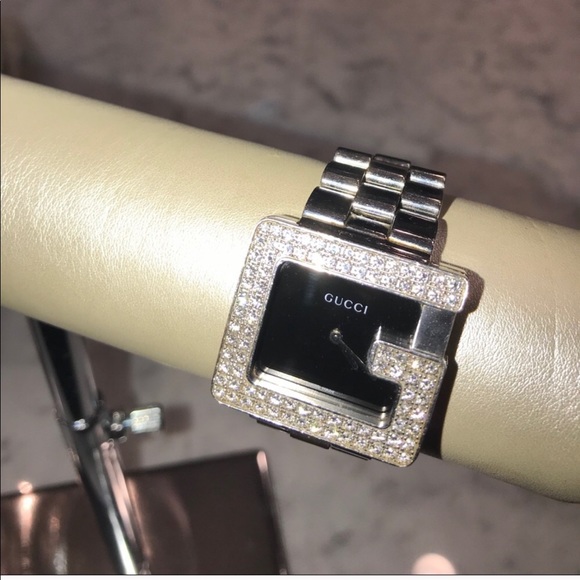 Gucci Other - Gucci Men’s Diamond Bezel G Watch